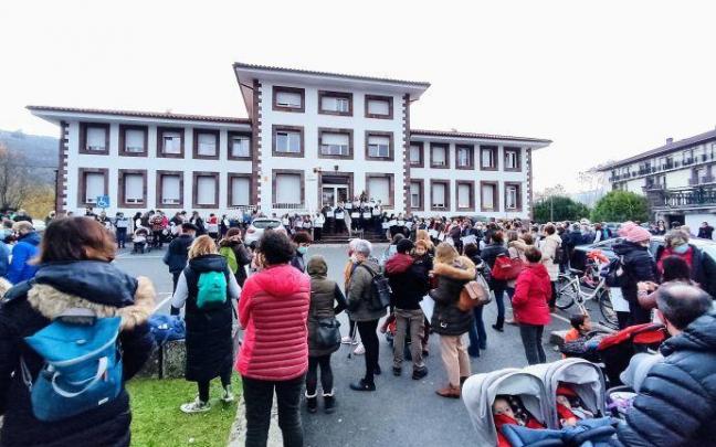 Por enésima vez los usuarios y las usuarias salieron a la calle. Por enésima vez los usuarios y las usuarias salieron a la calle.
