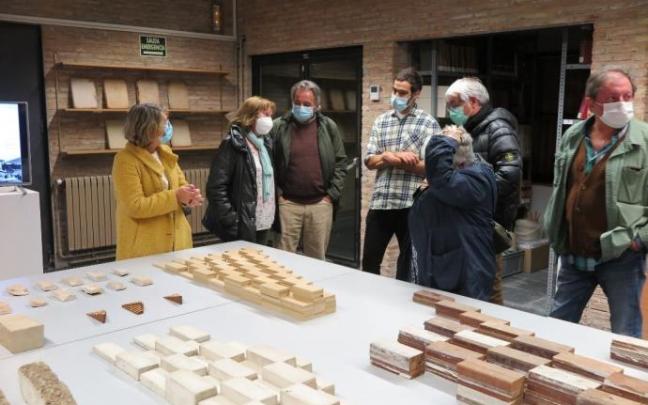 Presentación del proyecto seleccionado para representar el Memorial sobre los Centros de Detención de 1936.