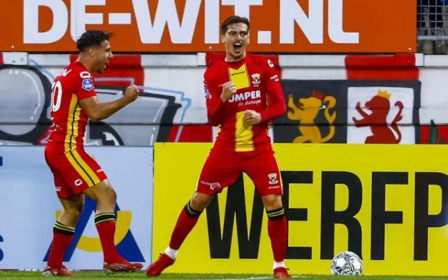 Iñigo Córdoba celebra el tanto que marcó el sábado ante el RKC Waalwijk. Iñigo Córdoba celebra el tanto que marcó el sábado ante el RKC Waalwijk.