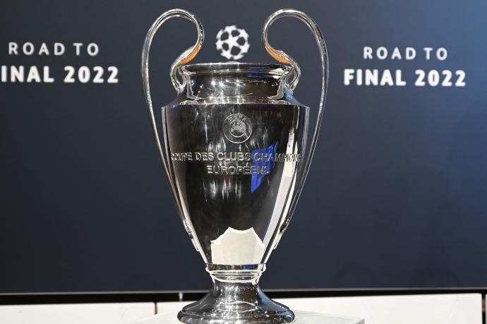 El trofeo de la Champions League en la sede de la UEFA en Nyon.