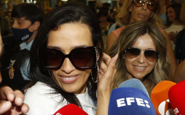 Chanel, a su llegada al aeropuerto de Barajas Chanel, a su llegada al aeropuerto de Barajas