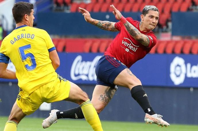 Chimy Ávila, en un partido de esta temporada ante el Cádiz.