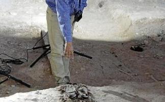 Bienes, explicando los hallazgos encontrados. Foto: F. P-N.