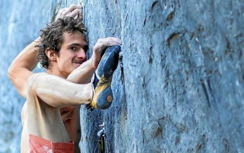 El checo Adam Ondra es el primer escalador del mundo que ha superado una vía de dificultad 9c. Foto: N.G.