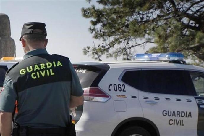 El cadáver ha sido encontrado por agentes de la Guardia Civil.