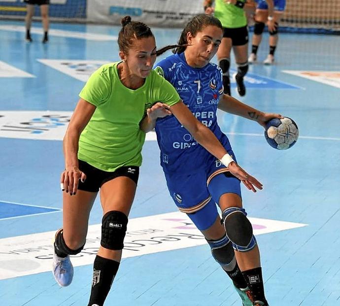 Sara Gil, durante el duelo ante el Guardés. Foto: Valentín González de Garibay