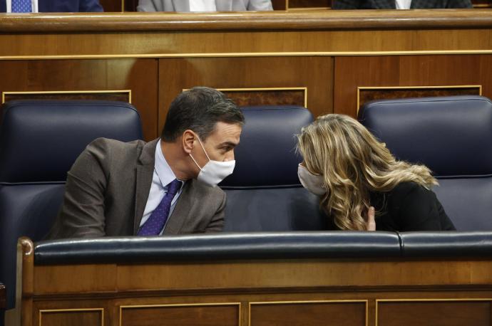 Pedro Sánchez y Yolanda Díaz, en el Congreso.