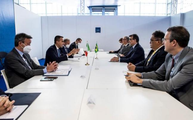 El pasado julio el encuentro fracasó a la hora de establecer ese objetivo común, después de que China e India se negaran a aceptarlo. El pasado julio el encuentro fracasó a la hora de establecer ese objetivo común, después de que China e India se negaran a aceptarlo.