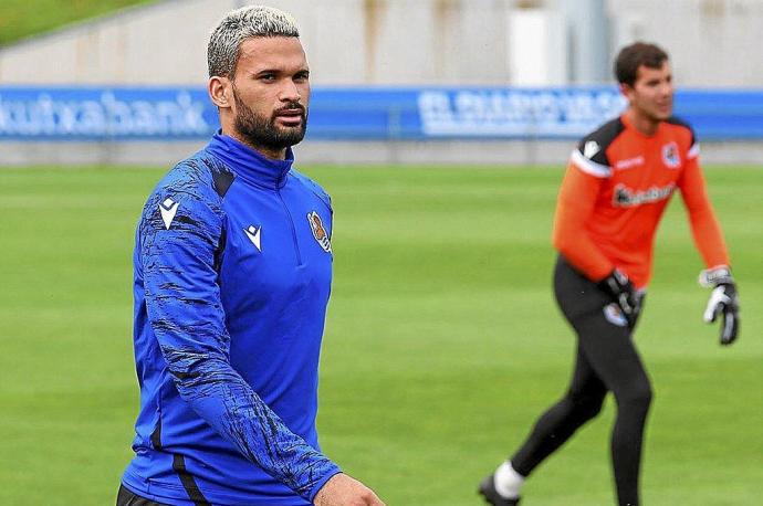 Willian José, de momento, no tiene intención de dejar la Real Sociedad.