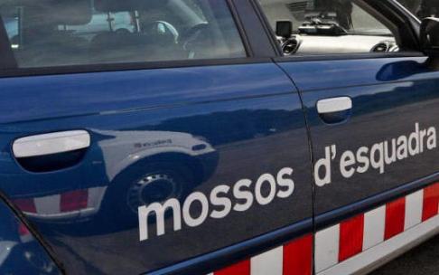 Detenido un hombre por matar a su mujer en Girona Detenido un hombre por matar a su mujer en Girona