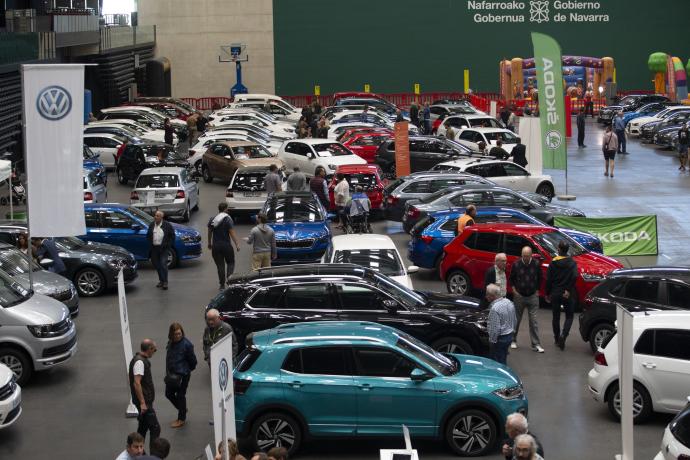 Coches expuestos en el II Outlet Motor Show, feria de vehículos de kilómetro 0 organizada por Grupo Mundomóvil.