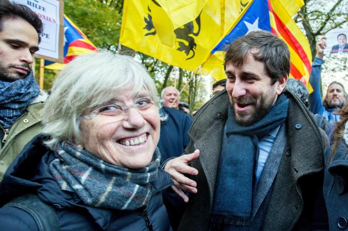 Comín y Ponsatí han viajado a Cerdeña para apoyar al expresident Puigdemont