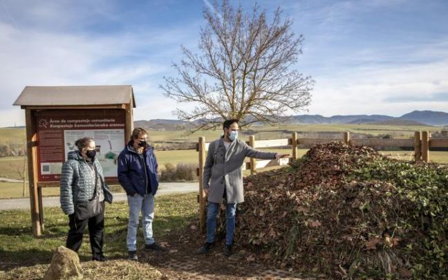 Los pueblos de menos de 200 habitantes no tendrán contenedores verdes Los pueblos de menos de 200 habitantes no tendrán contenedores verdes