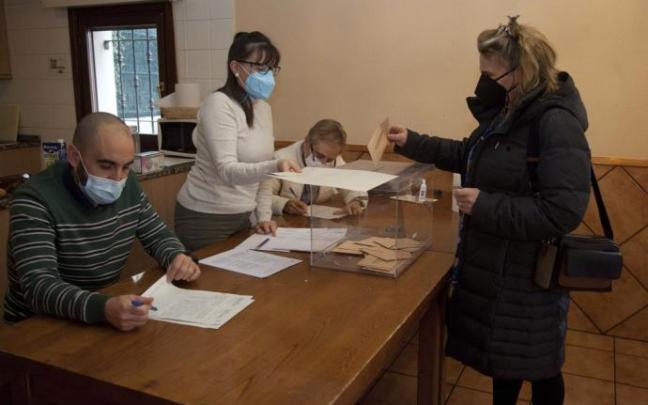 Votación en el concejo de Betoño el pasado fin de semana Votación en el concejo de Betoño el pasado fin de semana