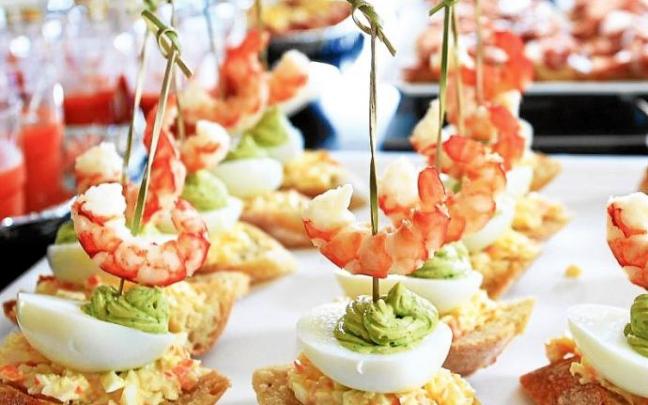 La hostelería de Trapagaran ya piensa en nuevos pintxos. La hostelería de Trapagaran ya piensa en nuevos pintxos.