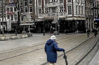 Calles vacías en Amsterdam. Foto: Efe