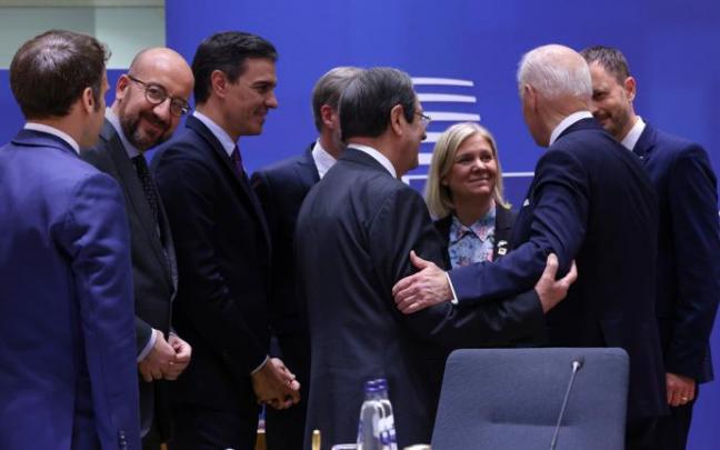 Bruselas reclama el cese de los ataques, que se permitan los corredores humanitarios y el acceso a la ayuda humanitaria