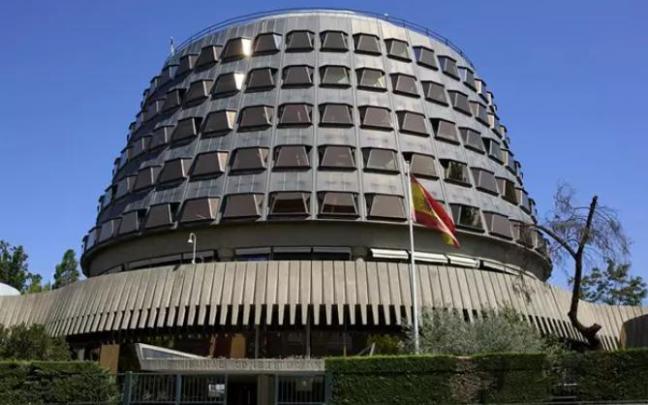 La decisión del TC ha contado con el voto en contra de 5 de los 11 magistrados.