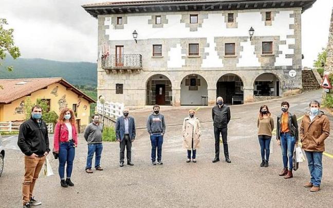 Jose Ignacio Asensio visitó ayer Orexa. Foto: N.G.