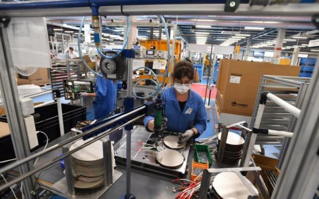 Trabajadoras de la empresa Copreci de Aretxabaleta