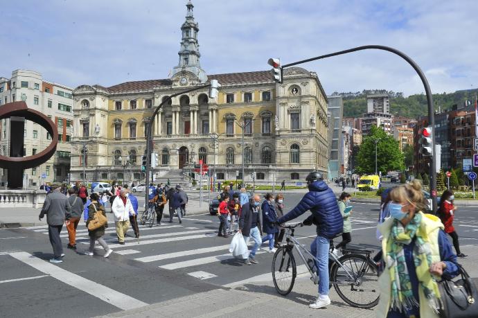 La tasa de positividad de coronavirus supera el 6% en Euskadi