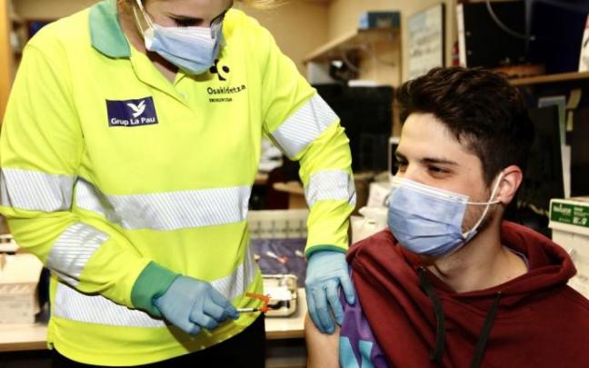 Vacunación contra el coronavirus a los conductores de ambulancias.