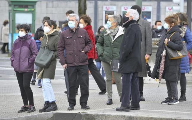 La incidencia acumulada modera su crecimiento entre el miércoles y el jueves La incidencia acumulada modera su crecimiento entre el miércoles y el jueves