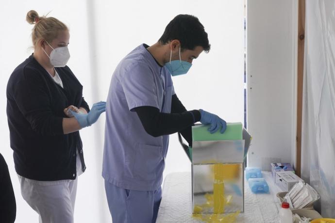 Trabajo sanitario en una residencia alavesa.