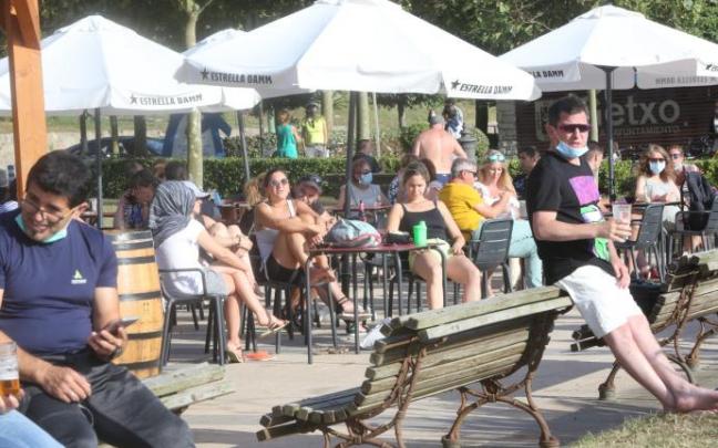 Euskadi adelanta a la 01:00h el cierre de todas las actividades