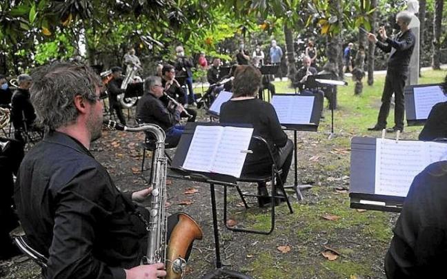 Acto musical celebrado ayer en Cristina Enea. Foto: N.G.