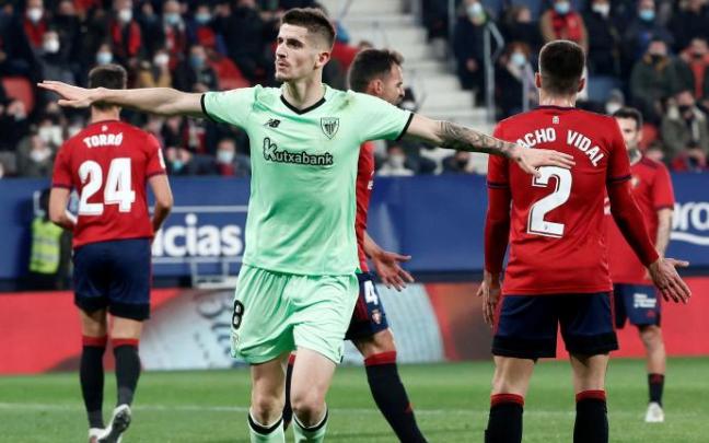 Oihan Sancet celebra su segundo gol contra Osasuna. Oihan Sancet celebra su segundo gol contra Osasuna.