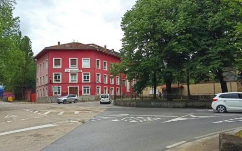 El Ayuntamiento mejorará la situación del cruce de Kurutziaga.