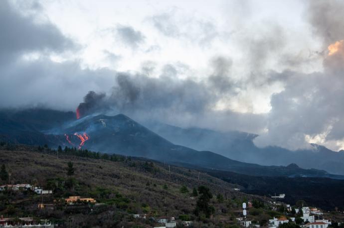 El volcán Cumbre Vieja, desde el mirador de Tajuya