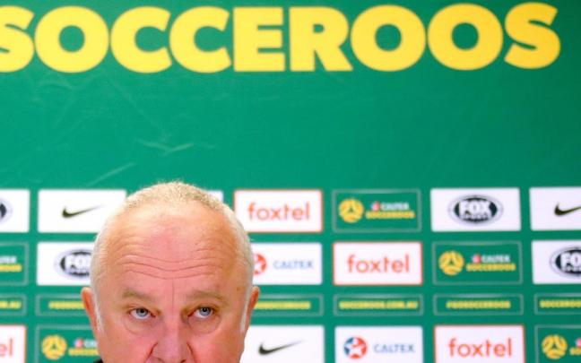 Graham Arnold seleccionador australiano. Graham Arnold seleccionador australiano.