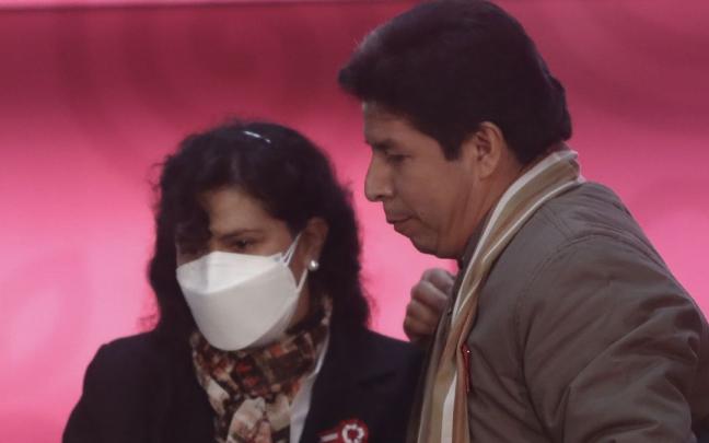 La primera dama de Per&uacute;, Lilia Paredes, y el presidente, Pedro Castillo.