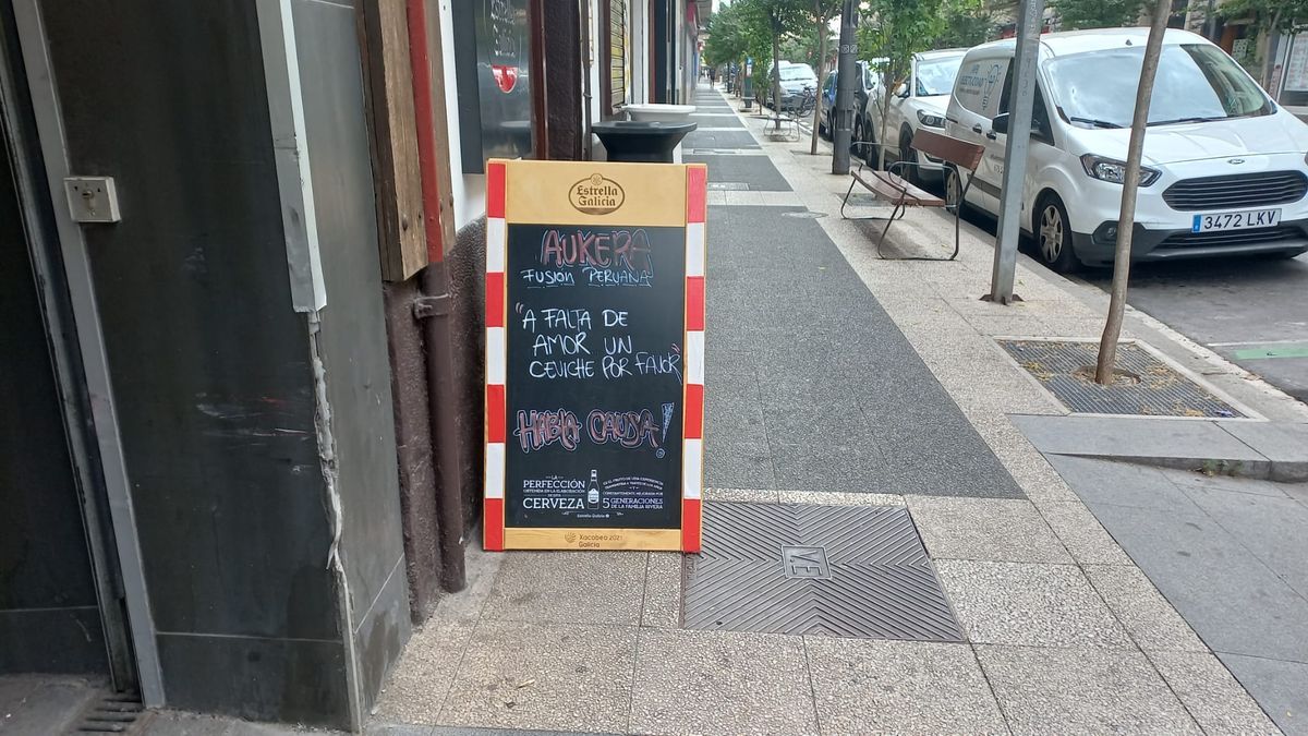 El restaurante Aukera está en la calle Domingo Beltrán de Vitoria.