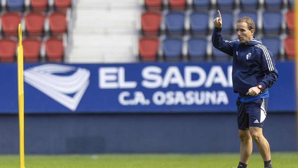 Jagoba Arrasate, en el entrenamiento previo de Osasuna.