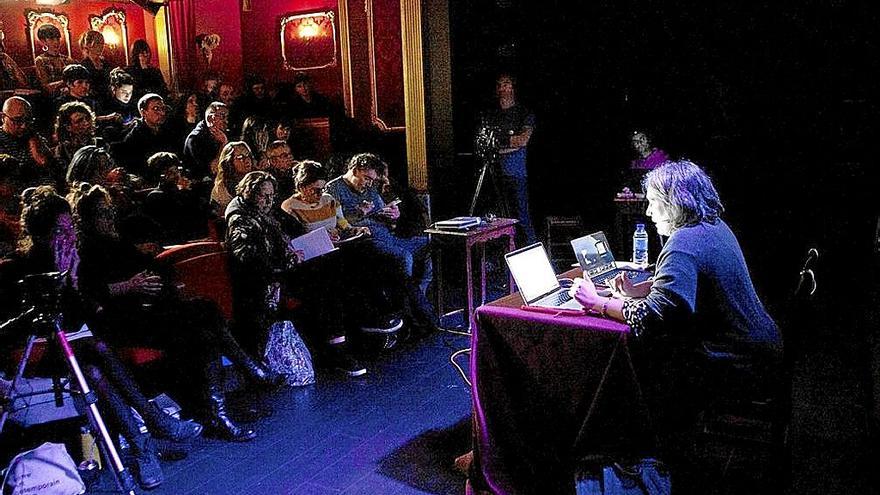 Tres lustros sin descanso