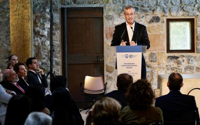 El diputado general de Gipuzkoa, Markel Olano, ayer en Hernani en el D&iacute;a de la Participaci&oacute;n.