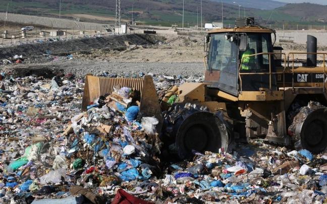 Vista del Centro de Tratamiento de Residuos Urbanos de G&oacute;ngora.