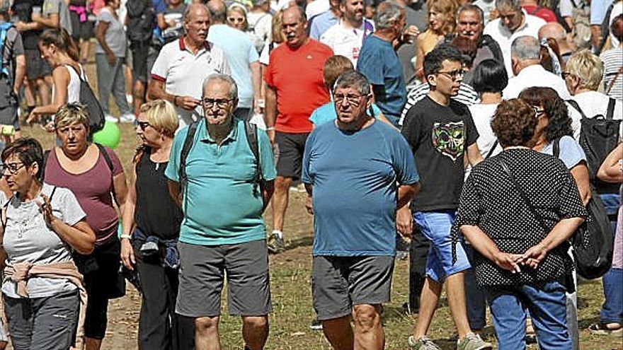 Eibarreses disfrutando del día de ayer en Arrate.
