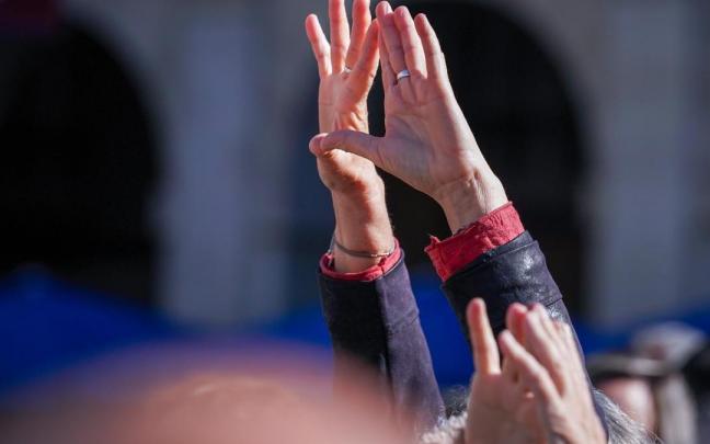 El Gobierno vasco anima a la ciudadanía a participar en las convocatorias que se organizarán en el próximo 25 de noviembre.