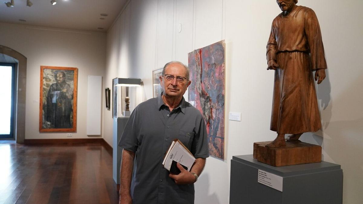 Edorta Kortadi, durante la presentación de la nueva exposición del museo.