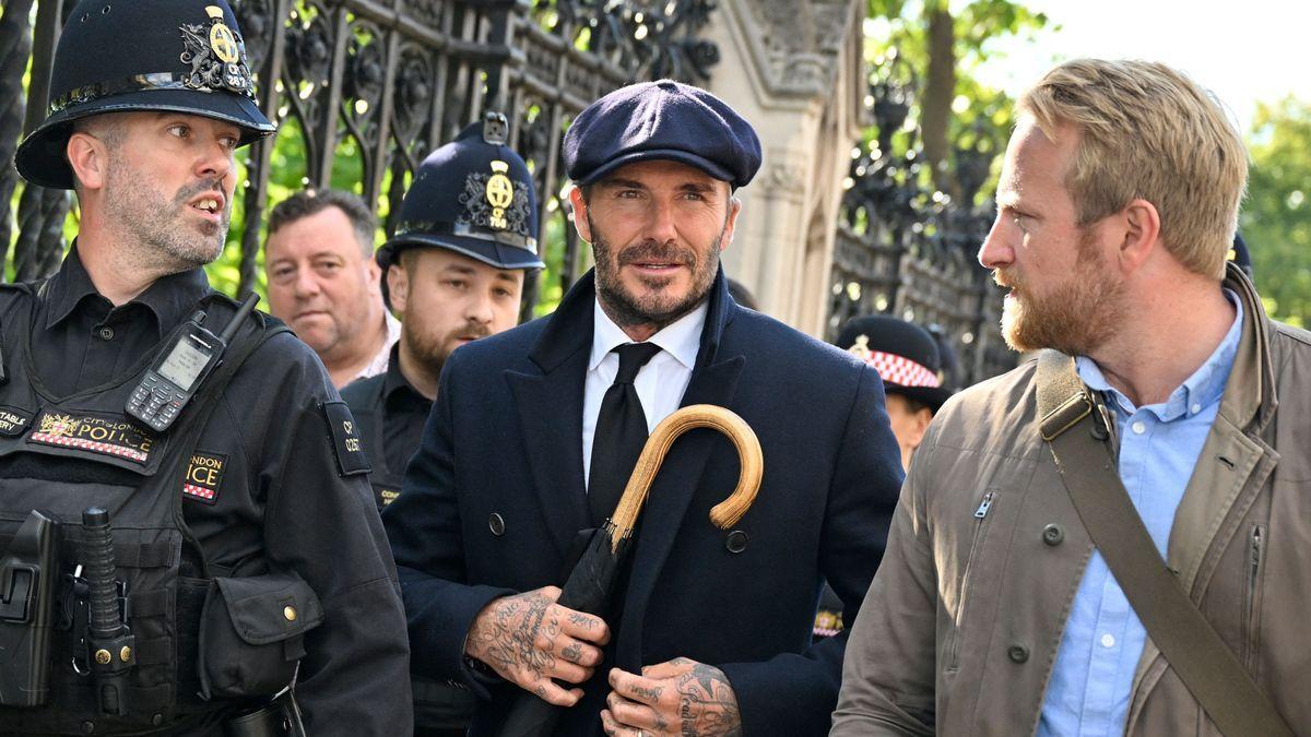 David Beckham, tras acudir a la capilla ardiente de Isabel II