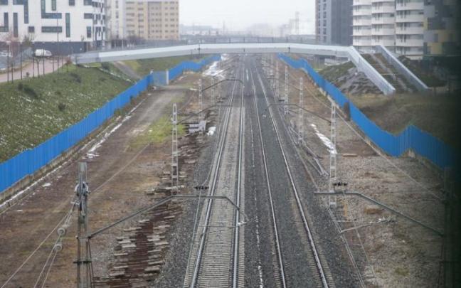 Vías del tren en Gasteiz.