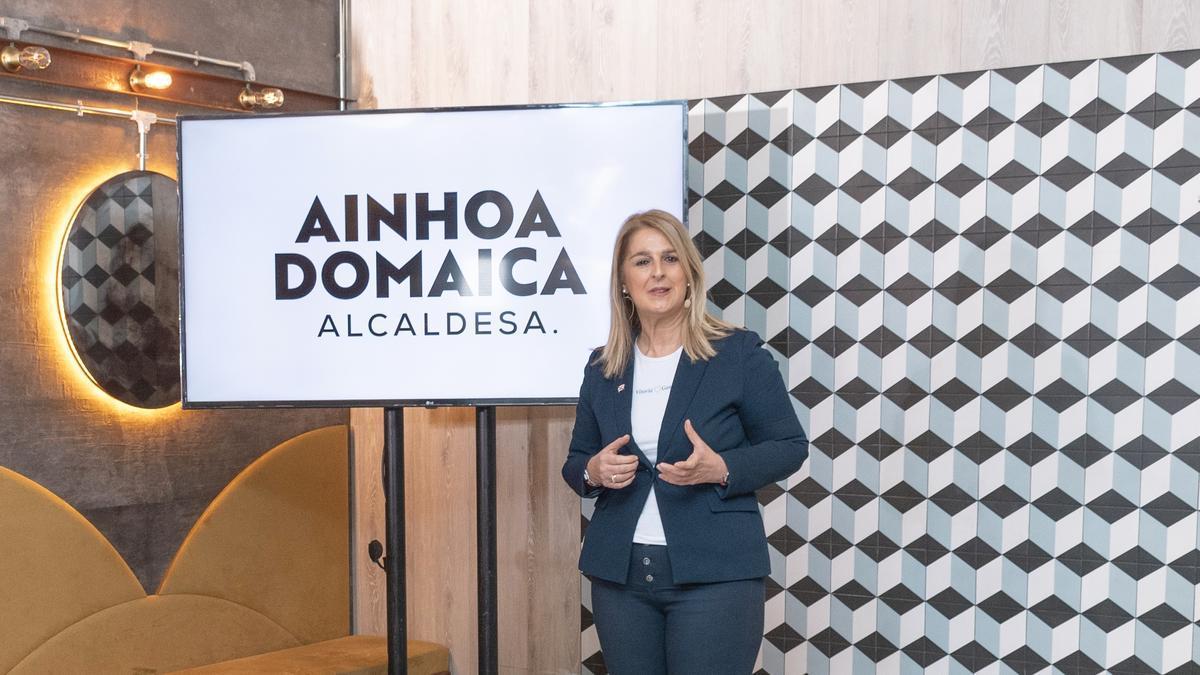 Ainhoa Domaica ha presentado sus líneas estratégicos de cara a liderar el cambio en Vitoria