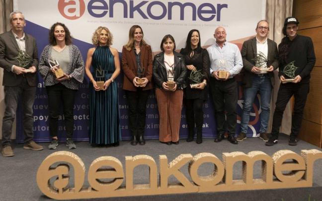 Aenkomer da sus premios