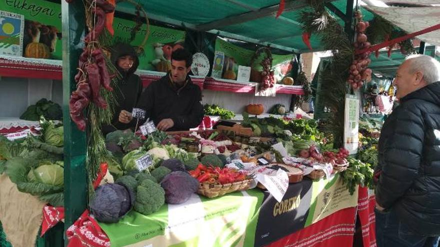 La cita incluye exhibiciones de ganado, artesanía, plantas y frutas y el concurso de Euskadi de chorizos y morcillas