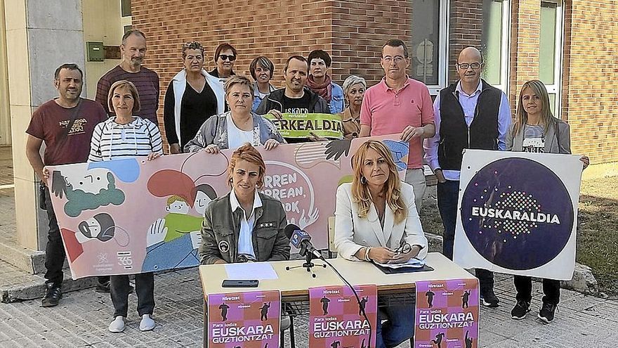 Prentsaurrekoan parte hartu zuten lagunak. | ARGAZKIA: ASCEN GONZ&Aacute;LEZ