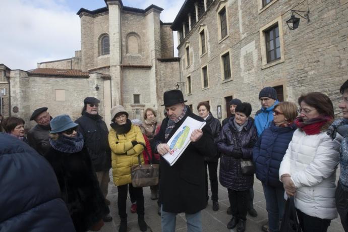 Visita guiada sobre el arquitecto Justo Antonio Olaguíbel